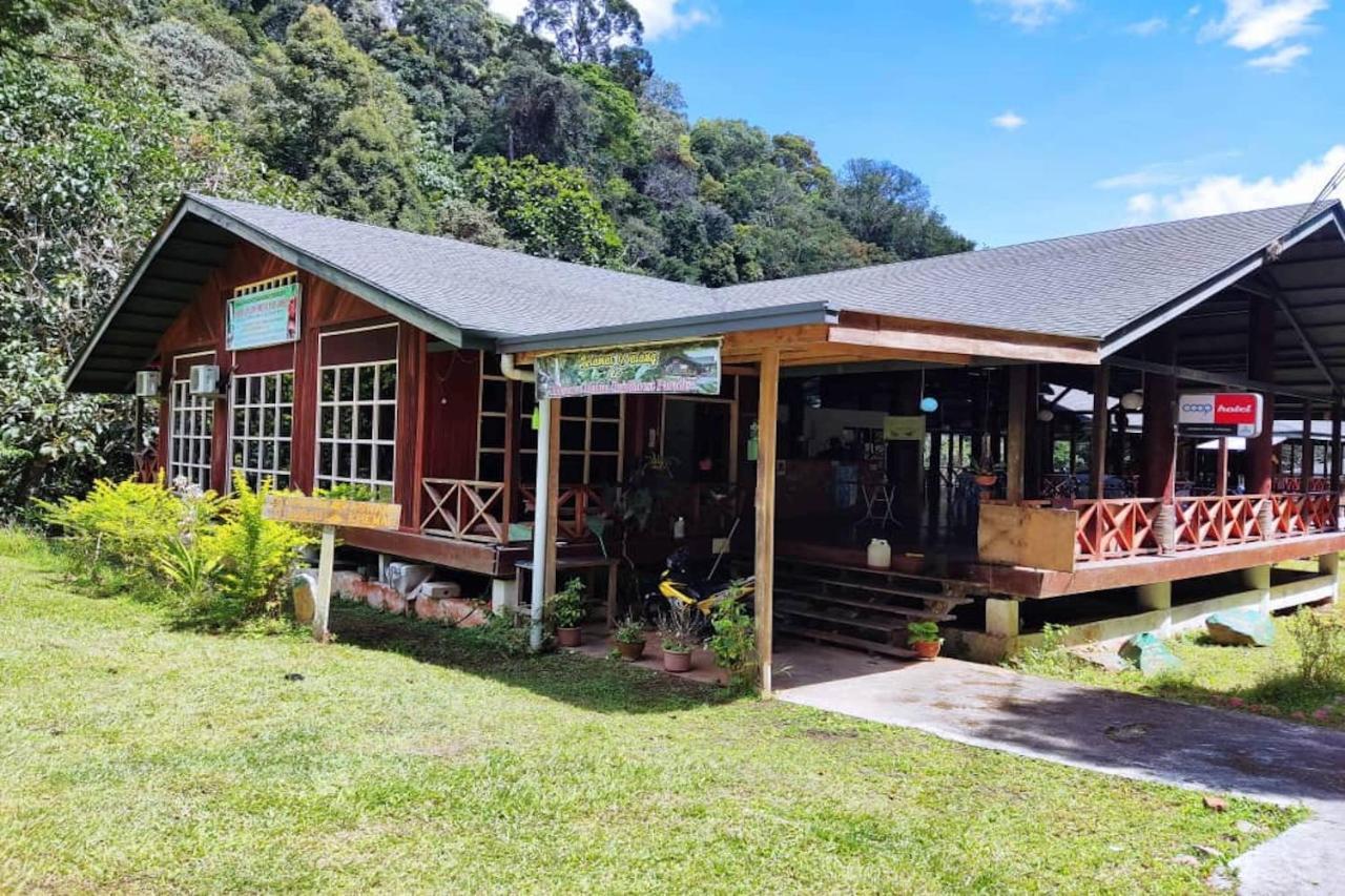 OYO Home 90396 Mahua Rainforest Paradise Tambunan Bagian luar foto