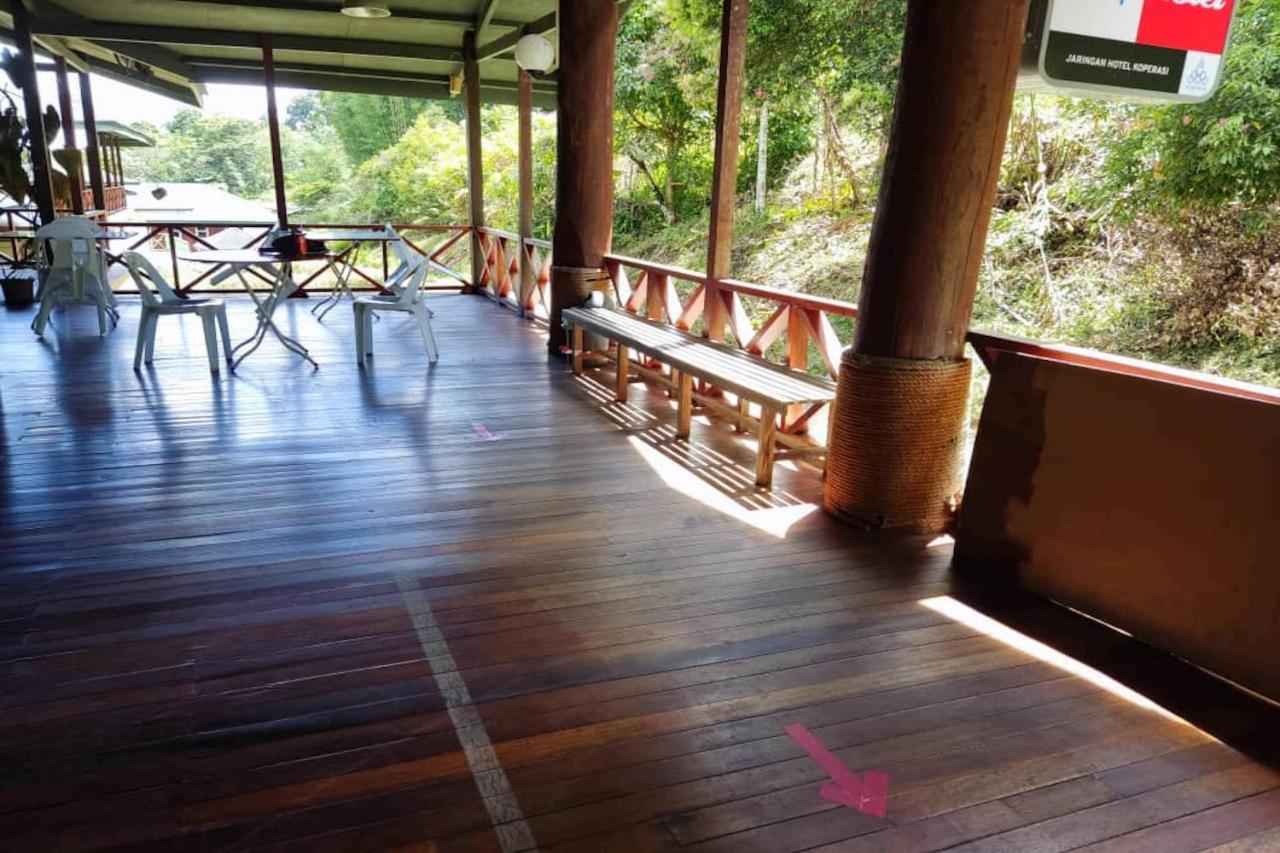 OYO Home 90396 Mahua Rainforest Paradise Tambunan Bagian luar foto